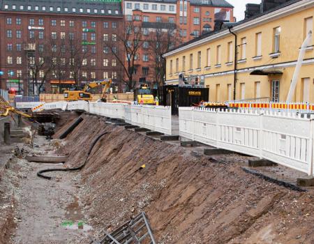 Entisen bussiaseman alle tulee elokuvakeskus